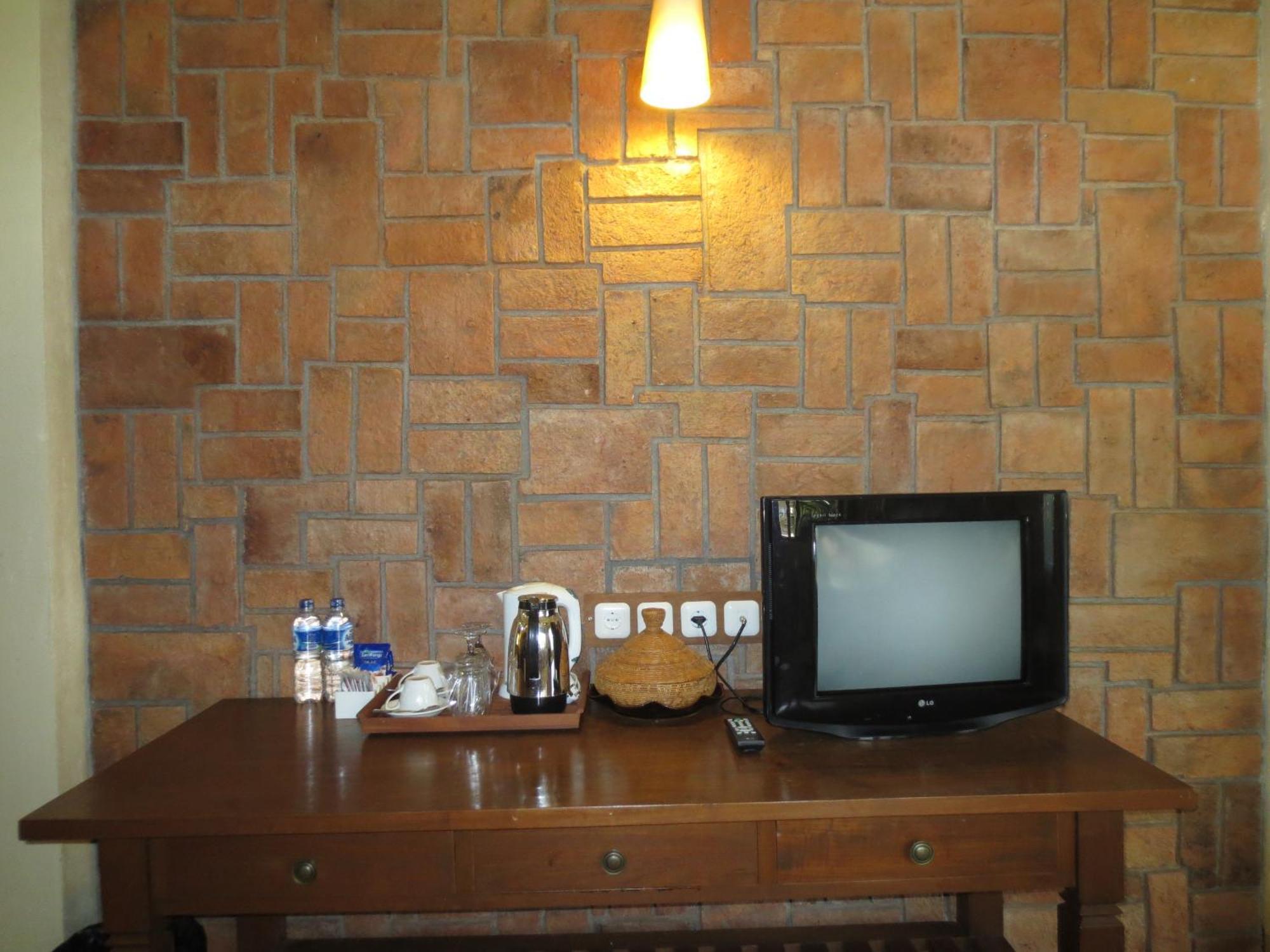 Besakih Beach Hotel Sanur  Room photo